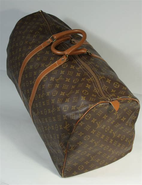 large lv duffle bag
